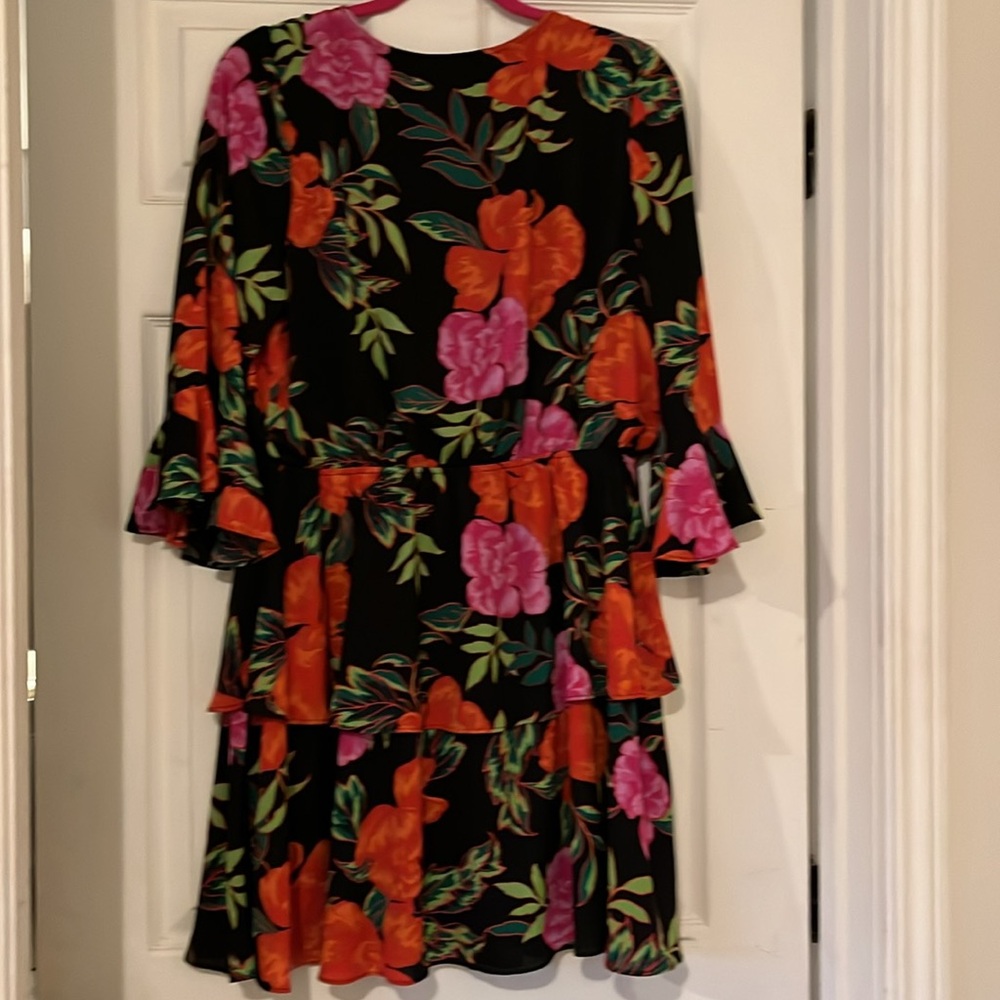 Express tiered floral dress